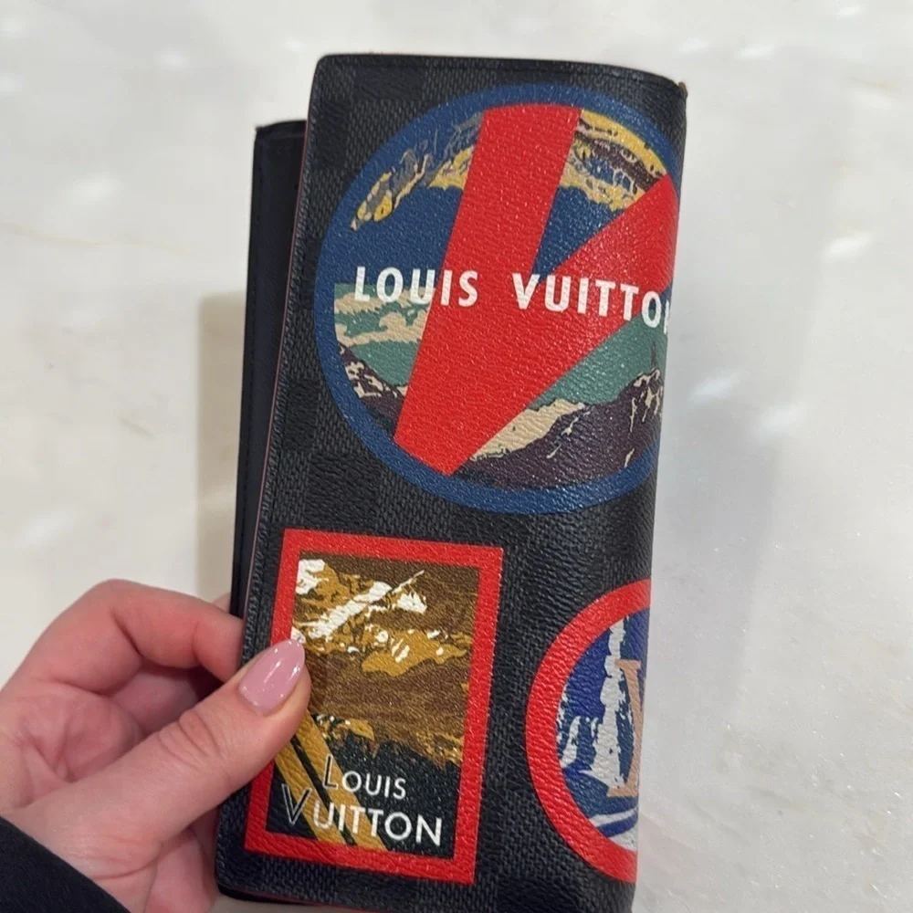 Louis Vuitton RARE Wallet Brazza Damier Graphite